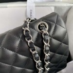 2025年7月17日入荷新作シャネル バッグ最高級品Chanel  Classic Flap Bag  A01112   Medium   Size: 15.5x25.5x6.5cm恋人プレゼント/誕生日/母の日/母のひプレゼント/お祝い女