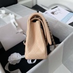 2025年7月17日入荷新作シャネル バッグ最高級品Chanel  Classic Flap Bag  A01112   Medium   Size: 15.5x25.5x6.5cm恋人プレゼント/誕生日/母の日/母のひプレゼント/お祝い女
