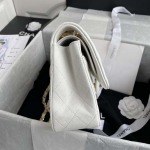 2025年7月17日入荷新作シャネル バッグ最高級品Chanel  Classic Flap Bag  A01112   Medium   Size: 15.5x25.5x6.5cm恋人プレゼント/誕生日/母の日/母のひプレゼント/お祝い女