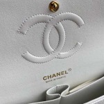 2025年7月17日入荷新作シャネル バッグ最高級品Chanel  Classic Flap Bag  A01112   Medium   Size: 15.5x25.5x6.5cm恋人プレゼント/誕生日/母の日/母のひプレゼント/お祝い女