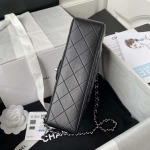 2025年7月17日入荷新作シャネル バッグ最高級品黑色 Chanel  Classic Flap Bag  A01113。  Medium   Size: 23cm恋人プレゼント/誕生日/母の日/母のひプレゼント/お祝い女性結婚祝い/KK