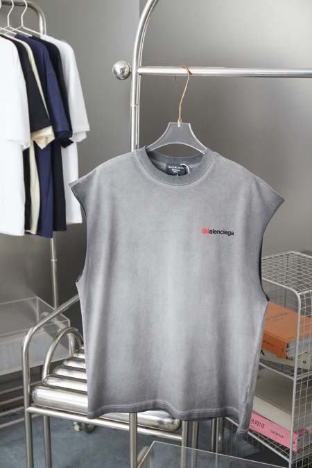 2025年7月22日入荷新作Balenciagaタンクトップ...