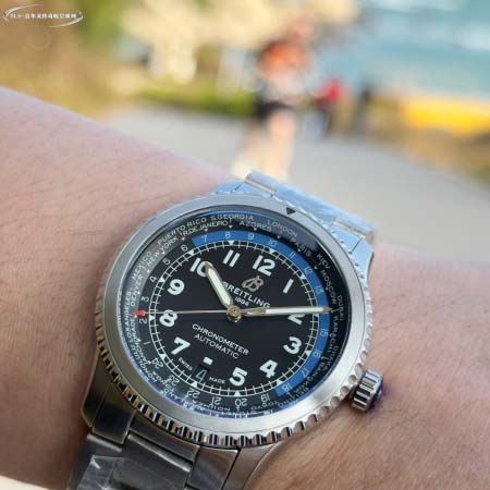 2025年8月5日入荷新作BREITLING腕時計極上の品質...