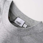 2025年8月6日入荷新作Burberry半袖 tシャツ人気商品/DW工場