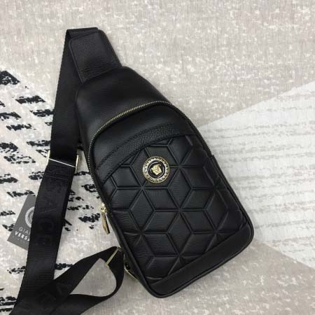 2025年9月8日入荷新作Versace/人気/本革/バッグ 人気 おすすめ 父の日 誕生日/ギフト プレゼント 結婚式男友達の誕生日プレゼント