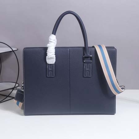 2025年9月8日入荷新作HERMES/人気/本革/バッグ 人気 おすすめ 父の日 誕生日/ギフト プレゼント 結婚式男友達の誕生日プレゼント