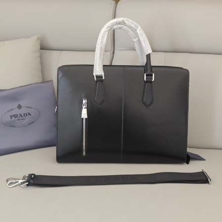 2025年9月8日入荷新作PRADA/人気/本革/バッグ 人気 おすすめ 父の日 誕生日/ギフト プレゼント 結婚式男友達の誕生日プレゼント