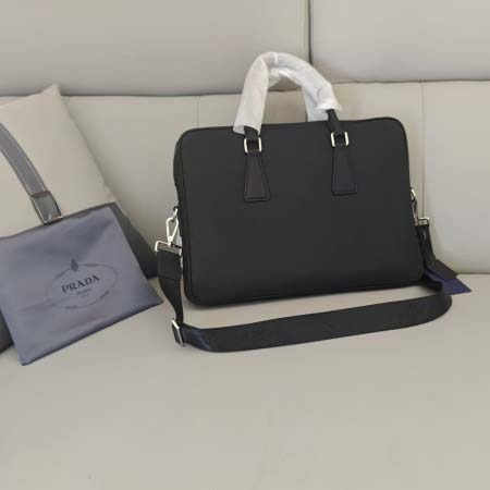 2025年9月8日入荷新作PRADA/人気/本革/バッグ 人気 おすすめ 父の日 誕生日/ギフト プレゼント 結婚式男友達の誕生日プレゼント