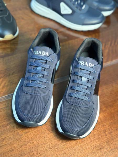 2025年9月17日入荷新品Pradaカジュアルシューズ/スニーカー｜メンズ靴人気本革製ギフト/誕生日/XG工場