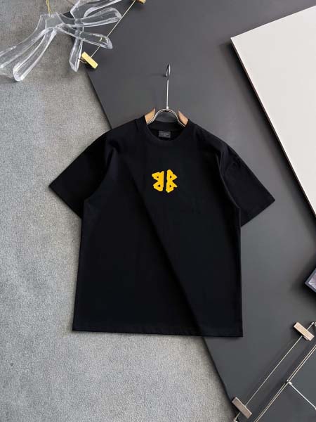 2025年9月3日入荷 新作Balenciaga半袖 tシャ...
