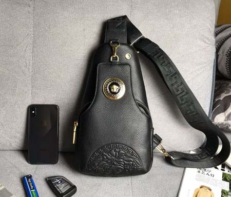 2025年9月4日入荷新作Versace /人気/本革/バッ...