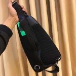 2025年9月5日入荷新作Prada/人気/本革/バッグ 人気 おすすめ 父の日 誕生日/ギフト プレゼント 結婚式男友達の誕生日プレゼント