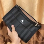 2025年9月8日入荷新作Burberry/人気/本革/バッグ 人気 おすすめ 父の日 誕生日/ギフト プレゼント 結婚式男友達の誕生日プレゼント