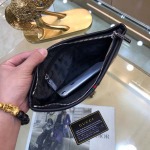 2025年9月8日入荷新作Gucci/人気/本革/バッグ 人気 おすすめ 父の日 誕生日/ギフト プレゼント 結婚式男友達の誕生日プレゼント