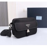 2025年9月8日入荷新作Prada/人気/本革/バッグ 人気 おすすめ 父の日 誕生日/ギフト プレゼント 結婚式男友達の誕生日プレゼント