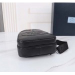 2025年9月8日入荷新作PRADA/人気/本革/バッグ 人気 おすすめ 父の日 誕生日/ギフト プレゼント 結婚式男友達の誕生日プレゼント