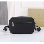 2025年9月8日入荷新作Burberry/人気/本革/バッグ 人気 おすすめ 父の日 誕生日/ギフト プレゼント 結婚式男友達の誕生日プレゼント