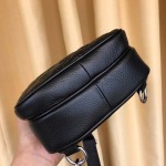 2025年9月8日入荷新作Gucci/人気/本革/バッグ 人気 おすすめ 父の日 誕生日/ギフト プレゼント 結婚式男友達の誕生日プレゼント