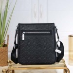 2025年9月8日入荷新作Gucci         /人気/本革/バッグ 人気 おすすめ 父の日 誕生日/ギフト プレゼント 結婚式男友達の誕生日プレゼント
