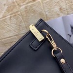 2025年9月8日入荷新作Gucci         /人気/本革/バッグ 人気 おすすめ 父の日 誕生日/ギフト プレゼント 結婚式男友達の誕生日プレゼント