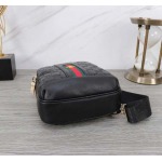 2025年9月8日入荷新作Gucci         /人気/本革/バッグ 人気 おすすめ 父の日 誕生日/ギフト プレゼント 結婚式男友達の誕生日プレゼント