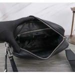2025年9月8日入荷新作Gucci         /人気/本革/バッグ 人気 おすすめ 父の日 誕生日/ギフト プレゼント 結婚式男友達の誕生日プレゼント