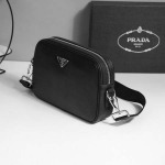 2025年9月8日入荷新作PRADA/人気/本革/バッグ 人気 おすすめ 父の日 誕生日/ギフト プレゼント 結婚式男友達の誕生日プレゼント