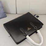 2025年9月8日入荷新作PRADA/人気/本革/バッグ 人気 おすすめ 父の日 誕生日/ギフト プレゼント 結婚式男友達の誕生日プレゼント