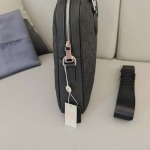 2025年9月8日入荷新作LOUIS VUITTON/人気/本革/バッグ 人気 おすすめ 父の日 誕生日/ギフト プレゼント 結婚式男友達の誕生日プレゼント