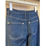 2025年9月15日入荷秋冬新作Louis Vuittonデニムパンツ高品質人気商品/誕生日プレゼント/FF工場