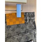 2025年9月15日入荷秋冬新作Louis Vuittonデニムパンツ高品質人気商品/誕生日プレゼント/FF工場