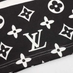 2025年9月16日入荷秋冬新作Louis Vuitton半袖 tシャツ高品質人気商品/誕生日プレゼント/FF工場