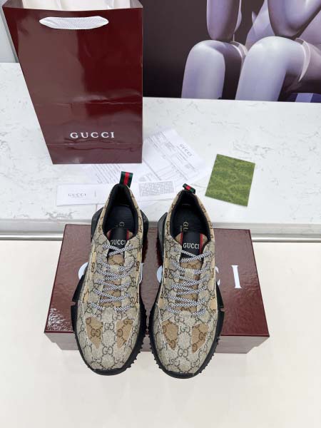 2025年10月22日入荷新作GUCCI男 靴人気商品★/誕生日プレゼント/高品質/SL工場