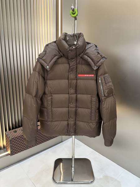2025年10月22日秋冬入荷新作Pradaダウンジャケット高品質 人気商品/DD工場