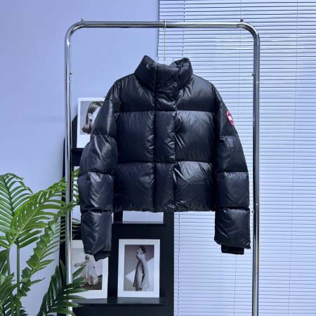 2025年10月20日秋冬入荷新作CANADA GOOSE女...