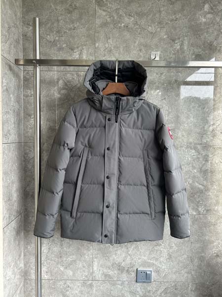 2025年10月20日秋冬入荷新作Canada gooseダ...