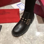 2025年10月22日入荷新作VALENTINO女性用35-41靴人気商品★/誕生日プレゼント/高品質/SL工場