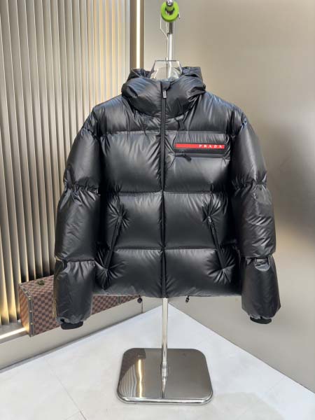 2025年10月23日秋冬入荷新作Pradaダウンジャケット...