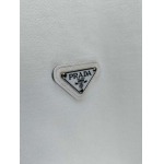 2025年10月30日秋冬新作Pradaパーカー高品質人気商品/LDF工場