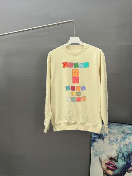 2025年10月31日秋冬新作GUCCIスウェット高品質人気...