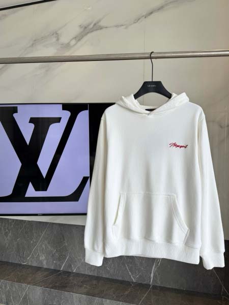 2025年10月31日秋冬新作Louis Vuittonパー...